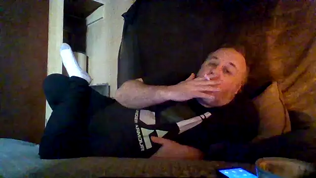 Nightshade7712 online show from November 27, 2025, 4:51 pm