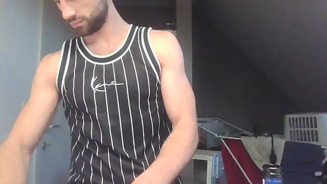 Vekie 007 online show from July 17, 2026, 3:59 am