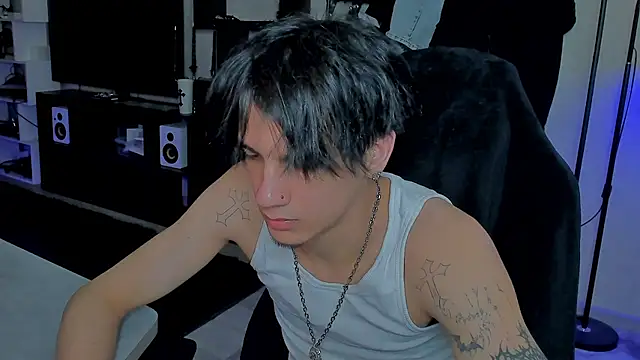 MarkBrowniii online show from April 22, 2026, 5:20 pm