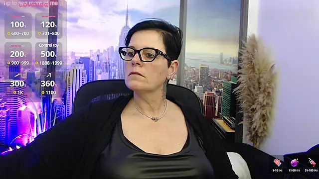 ninarandmann online show from March 14, 2025, 6:39 pm