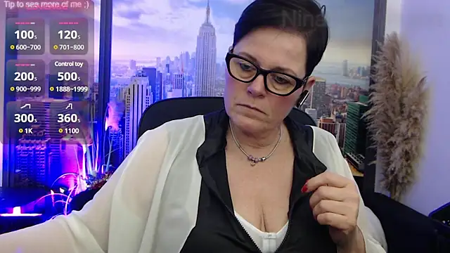 ninarandmann online show from February 23, 2025, 6:34 pm