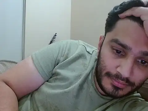 Snapshot of robintoit chatting on February 15, 2026, 5:34 pm robintoit online show from February 15, 2026, 5:34 pm