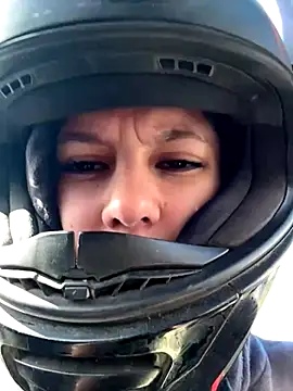 Bonniepark online show from September 25, 2025, 1:06 pm