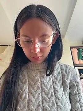 Bonniepark online show from November 11, 2025, 12:00 pm