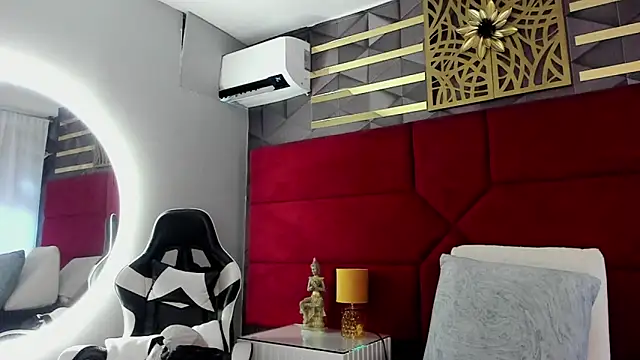 hanny milf online show from June 30, 2026, 11:54 am