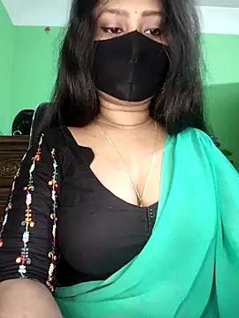 Idhika Paul online show from March 23, 2026, 2:44 am