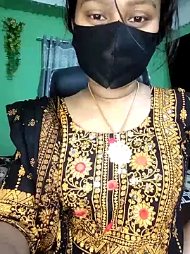 Idhika Paul online show from October 13, 2025, 1:02 pm