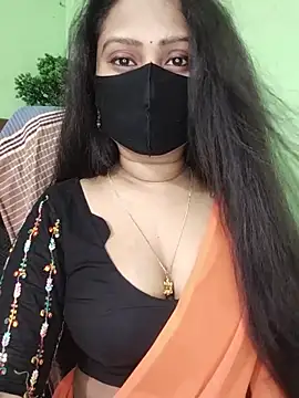Idhika Paul online show from May 17, 2026, 11:05 pm