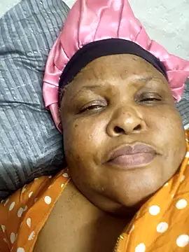 Snapshot of HOTSUGARX5 chatting on November 8, 2025, 4:43 pm HOTSUGARX5 online show from November 8, 2025, 4:43 pm