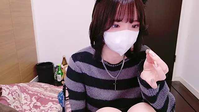 ranran ch online show from October 30, 2025, 11:12 pm