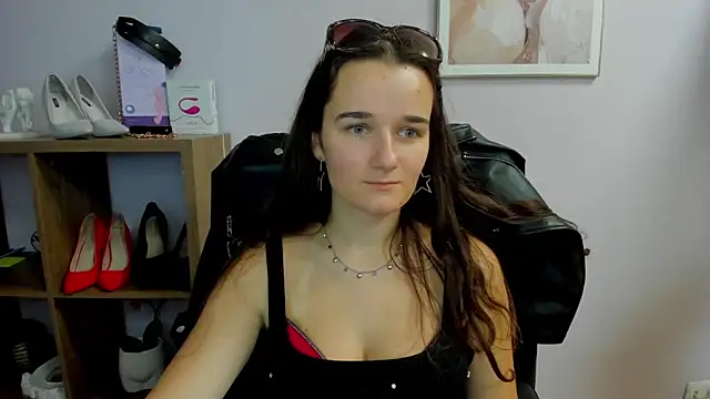 KateDelight online show from September 28, 2025, 6:53 am