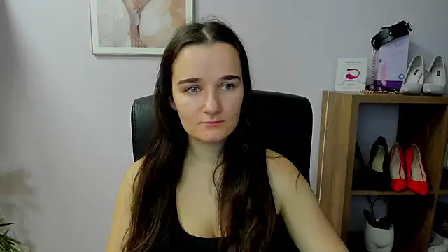 KateDelight online show from November 23, 2025, 7:40 am