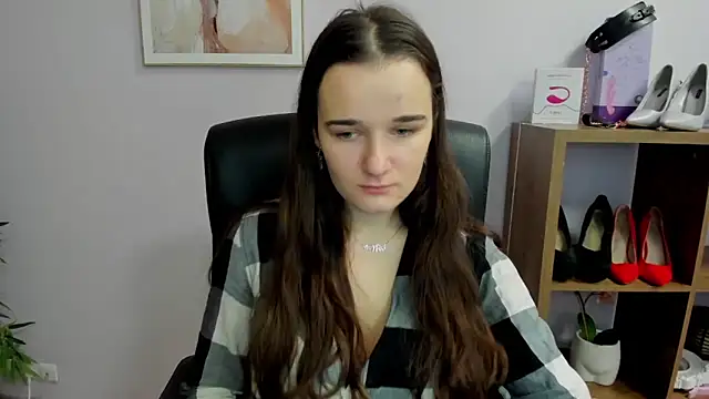 KateDelight online show from October 25, 2025, 6:45 am