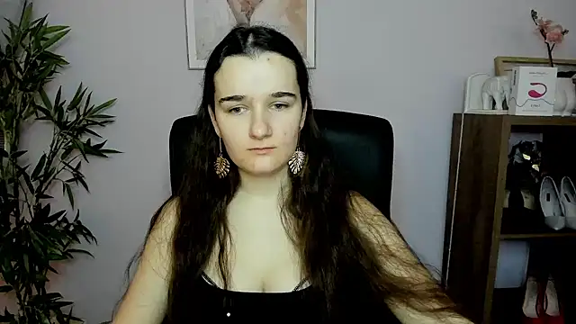 KateDelight online show from February 1, 2025, 7:36 am