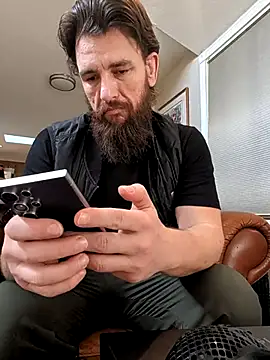 Snapshot of Armyexhibitionistvet chatting on February 22, 2026, 9:38 pm Armyexhibitionistvet online show from February 22, 2026, 9:38 pm