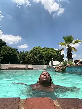 THEBUTTERNUT online show from February 6, 2026, 11:06 am