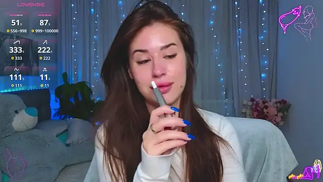 Milkissss online show from October 11, 2025, 10:55 pm