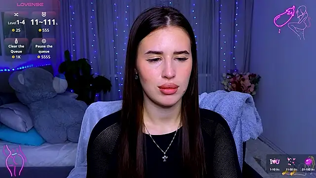 Milkissss online show from October 1, 2025, 7:51 pm