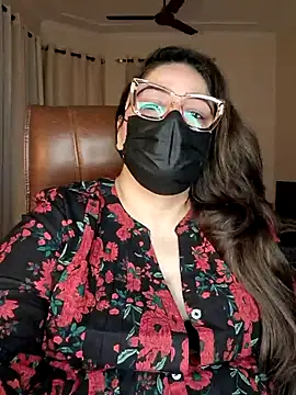 SEXY-Sardarni online show from February 19, 2026, 2:58 pm