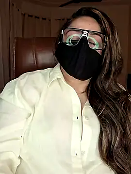 SEXY-Sardarni online show from March 20, 2025, 2:32 pm