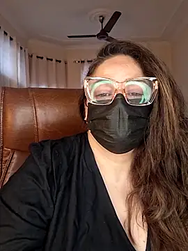 SEXY-Sardarni online show from December 20, 2025, 7:33 am