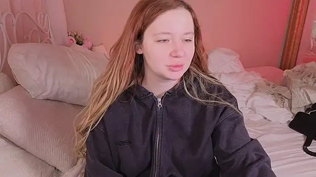 carolina elf online show from March 4, 2026, 5:15 am