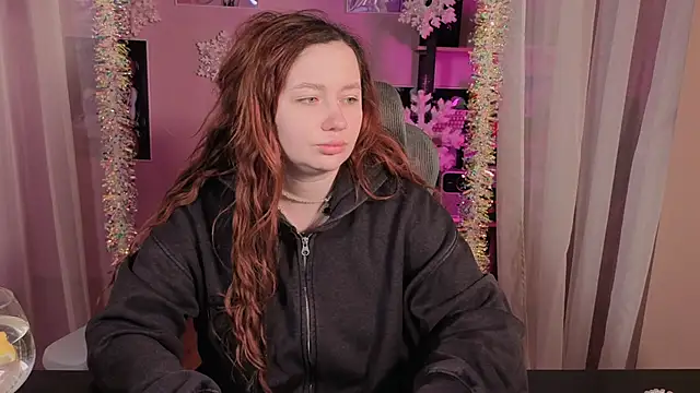 carolina elf online show from January 6, 2026, 6:06 am