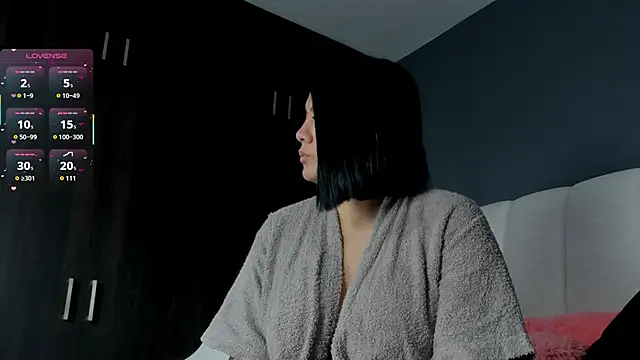 Snapshot of merida_blue_ chatting on September 10, 2025, 1:21 pm merida blue online show from September 10, 2025, 1:21 pm