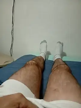 ale5858 online show from October 31, 2025, 4:58 pm