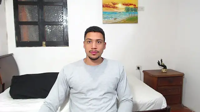 Jhors  Collens online show from December 18, 2025, 5:12 am