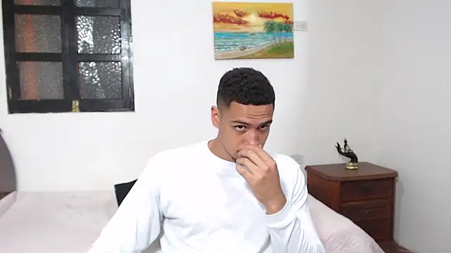 Jhors  Collens online show from December 2, 2025, 3:30 am