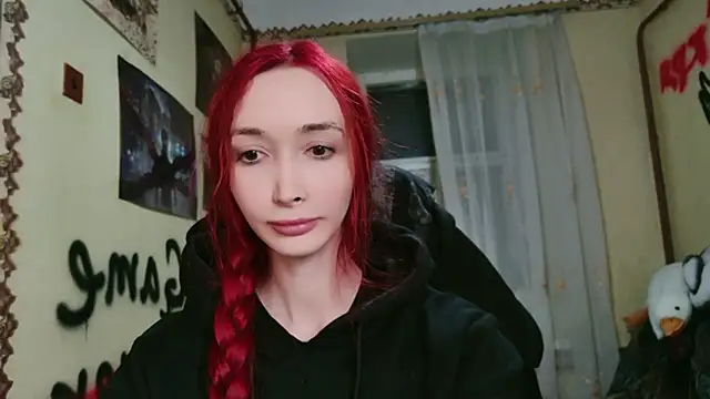 Snapshot of Roxy_Silver chatting on May 30, 2026, 8:36 pm Roxy Silver online show from May 30, 2026, 8:36 pm
