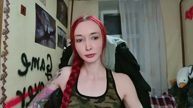 Snapshot of Roxy_Silver chatting on May 16, 2026, 9:03 pm Roxy Silver online show from May 16, 2026, 9:03 pm