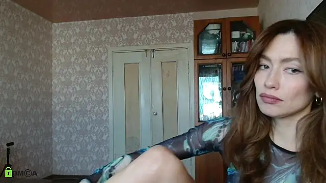 alicia spicy online show from October 13, 2025, 5:20 am