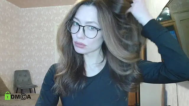 Snapshot of alicia_spicy chatting on January 21, 2025, 4:43 am alicia spicy online show from January 21, 2025, 4:43 am