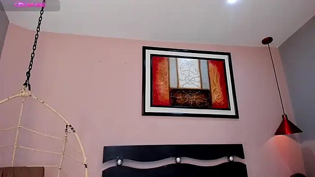 Snapshot of _AlejaCruz_ chatting on November 30, 2025, 5:47 pm AlejaCruz online show from November 30, 2025, 5:47 pm