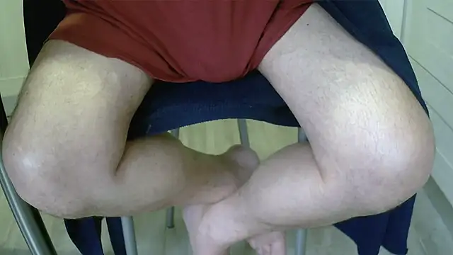 claudemichel online show from October 23, 2025, 9:19 am