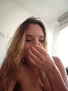 Sophy Bunny online show from February 27, 2026, 6:30 pm