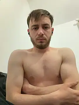 Julian128 online show from March 30, 2026, 9:38 pm