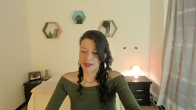 Snapshot of Paloma_victory chatting on February 23, 2026, 7:47 pm Paloma victory online show from February 23, 2026, 7:47 pm