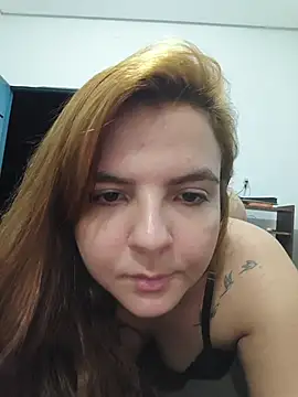 Bruninha Hot10 online show from May 23, 2026, 5:28 am