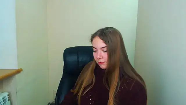 Snapshot of zoey_deuttch chatting on January 7, 2025, 7:31 am zoey deuttch online show from January 7, 2025, 7:31 am