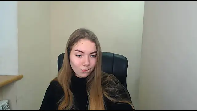 Snapshot of zoey_deuttch chatting on December 5, 2024, 7:21 am zoey deuttch online show from December 5, 2024, 7:21 am