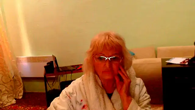 Natali7634 online show from October 14, 2025, 6:14 am