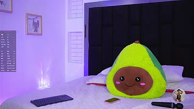 Marianamonroe  online show from September 15, 2025, 7:03 pm