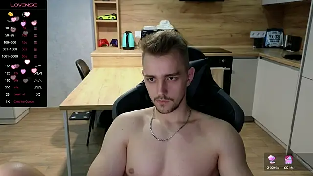 Larstar01 online show from January 31, 2025, 11:45 pm