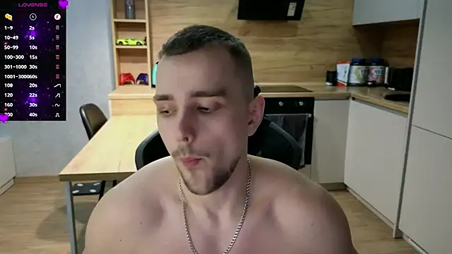 Larstar01 online show from March 7, 2025, 7:16 pm