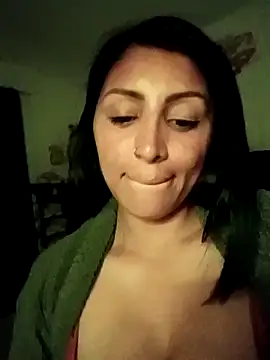 tiffani  love online show from September 29, 2025, 1:56 am