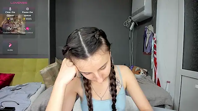  Nika Kik online show from March 19, 2026, 12:32 am