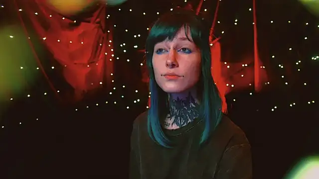 Snapshot of Littlespacemouse chatting on November 2, 2025, 4:01 pm Littlespacemouse online show from November 2, 2025, 4:01 pm